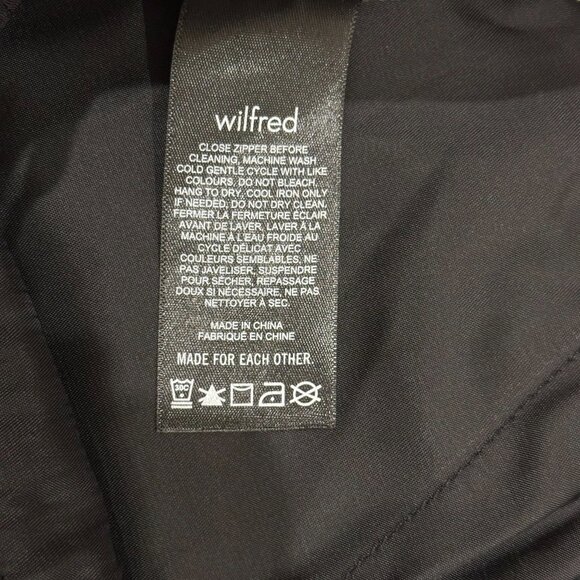 Aritzia Wilfred Labrynth Short - Picture 6 of 6